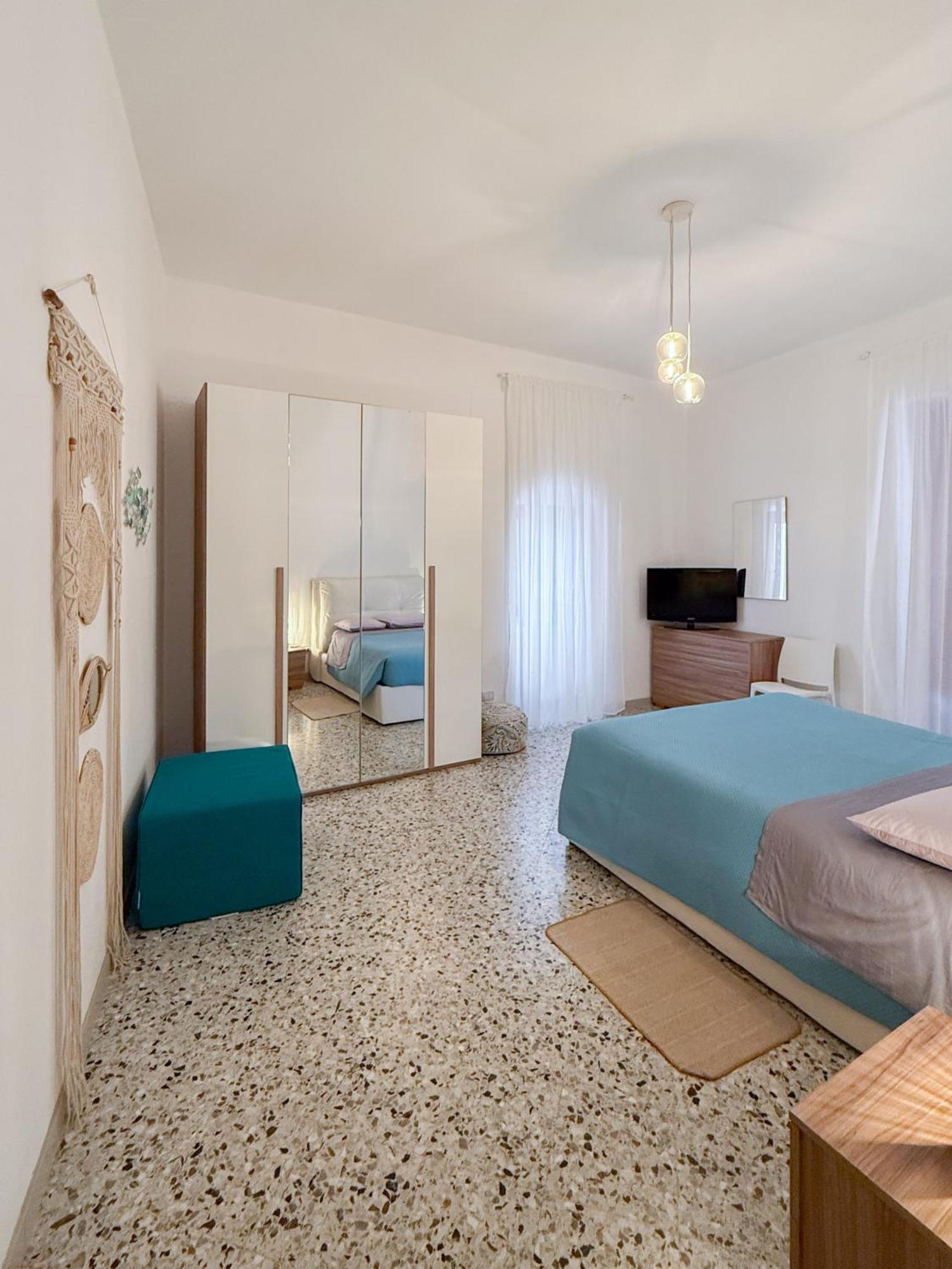 Casa Melo Apartment Монополи Екстериор снимка